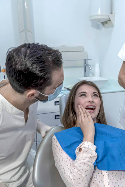 Best Broken Tooth Emergency  in Davis Junction, IL