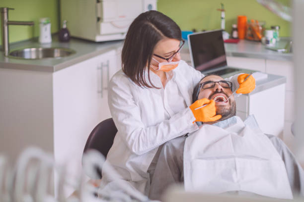 Best Cracked Tooth Emergency Dentist  in Davis Junction, IL